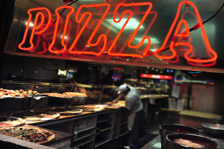 A l'ouest de Neuchâtel : Beau Restaurant Pizzeria à vendre